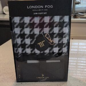 LONDON fOG Black and White Houndstooth Set, Wallet, Keychain,Scarf